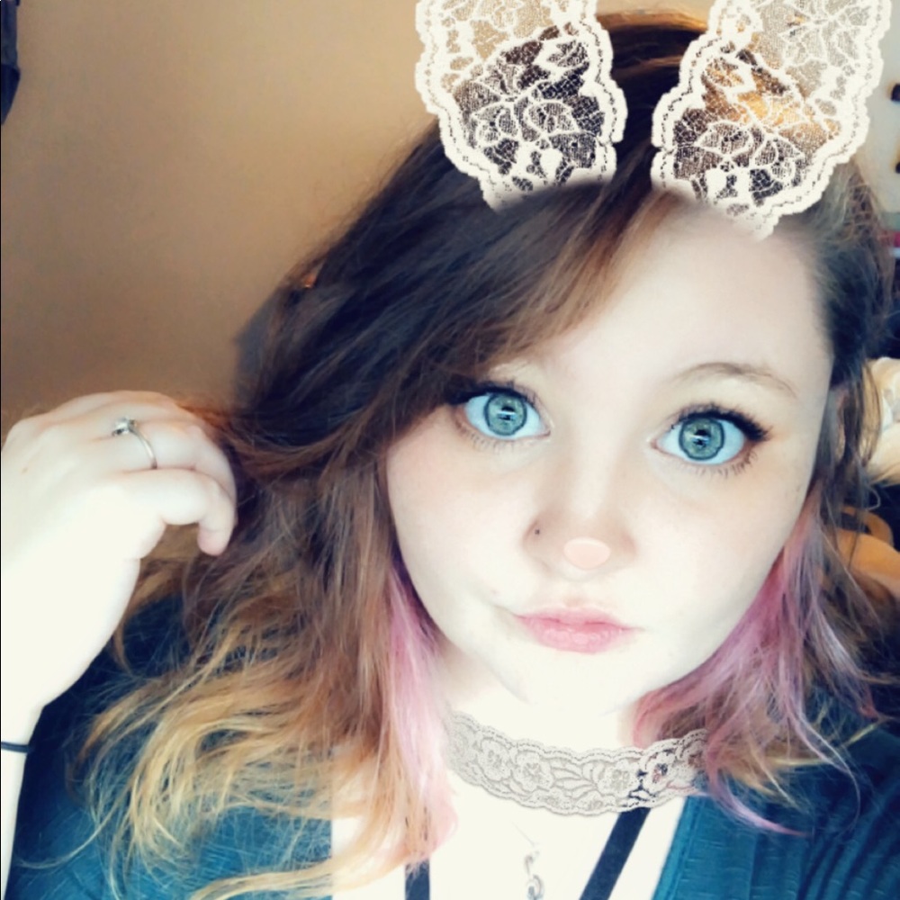 Meet your Posher, Destiny
